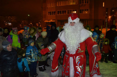 Дед Мороз Ассорти на улице