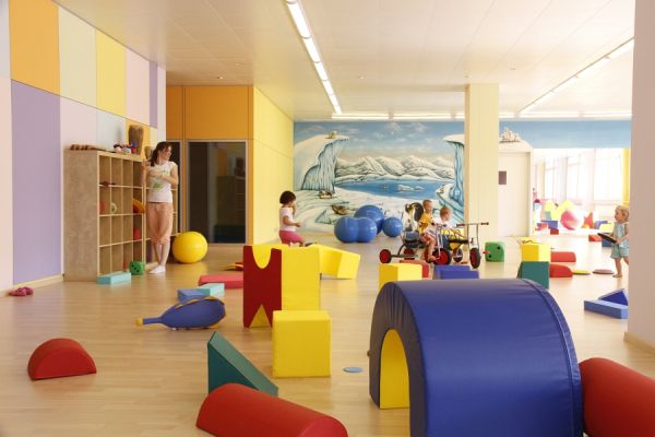 Детские сады в швейцарии крупнейшие магазины мира